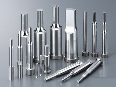 <strong>CNC精密軸加（jiā）工（gōng）*</strong>