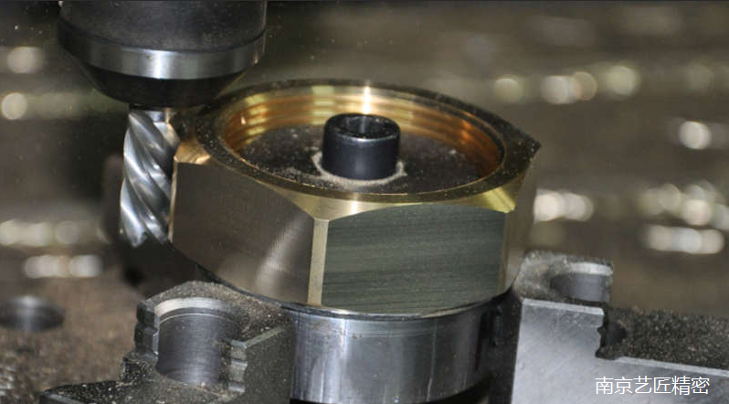 <strong>cnc精密加（jiā）工滾動軸承超精加工的（de）要（yào）求</strong>