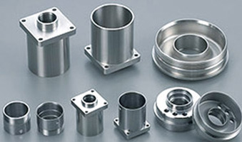 <strong>CNC套類精密零件（jiàn）</strong>