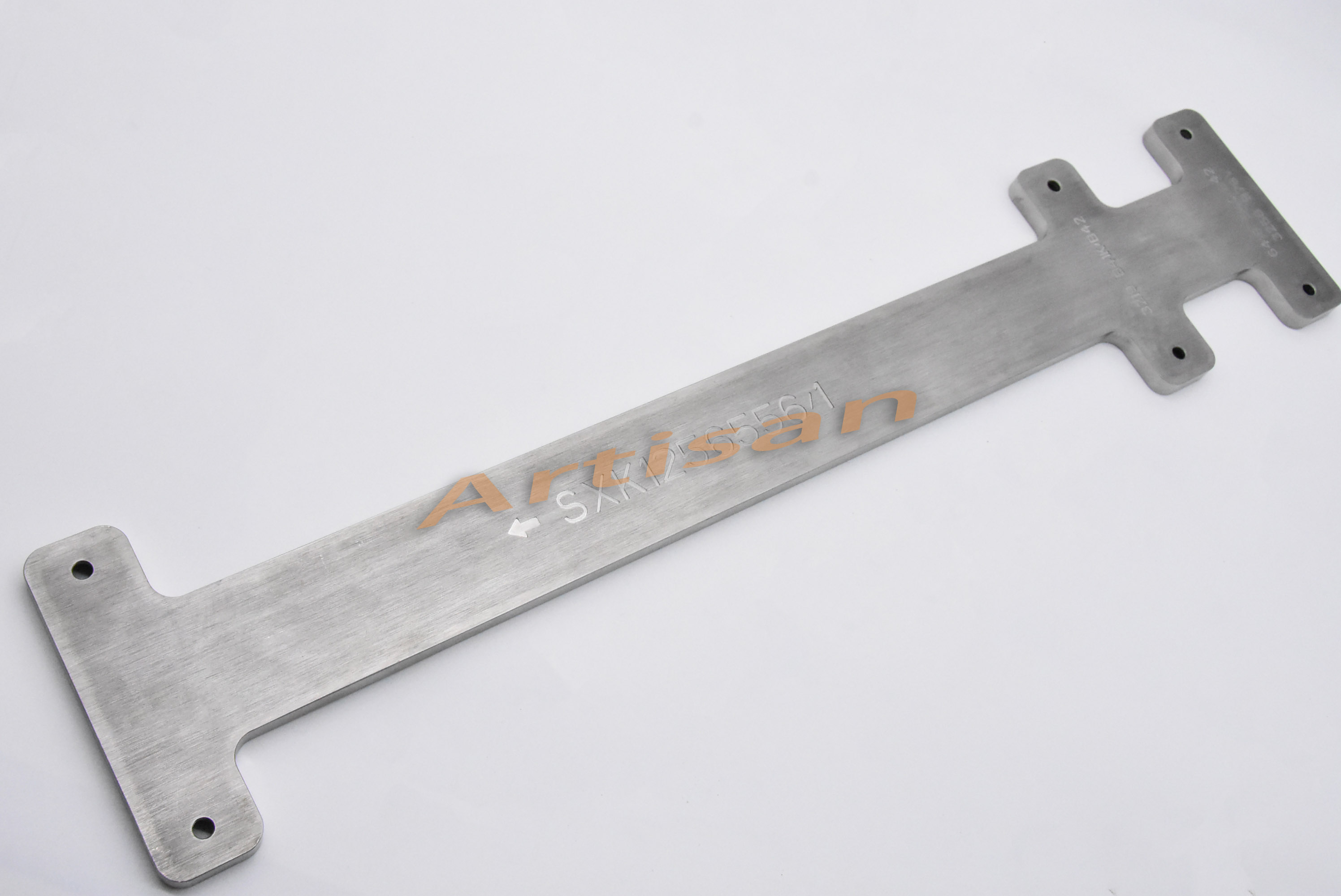 <strong>醫療類精密（mì）件加工：校準板</strong>