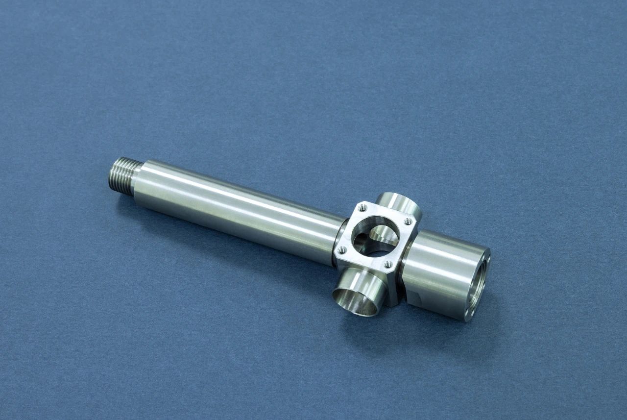 精密工件製(zhì)造展示(shì)圖 精密工件製造展(zhǎn)示圖